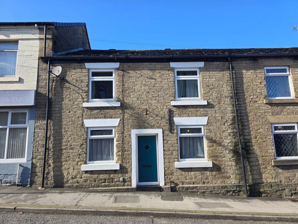 Main image of property: Victoria Street, Glossop, SK13