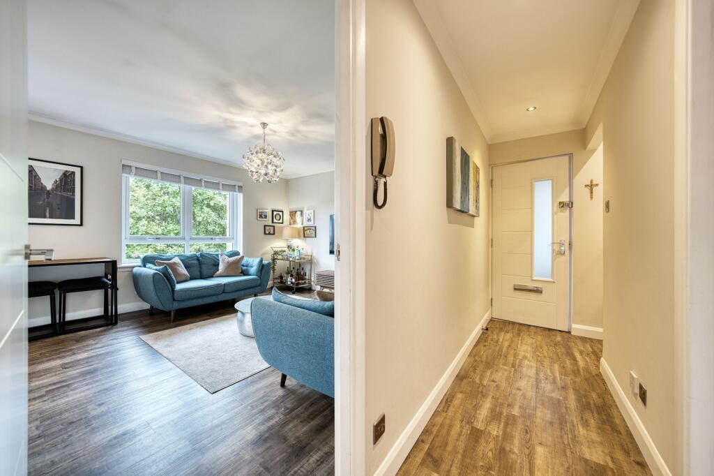 Apartment in Glasgow - View 5
