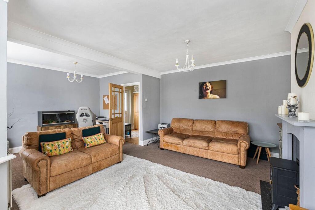 Crest View Drive, Petts Wood, Orpington photo 4