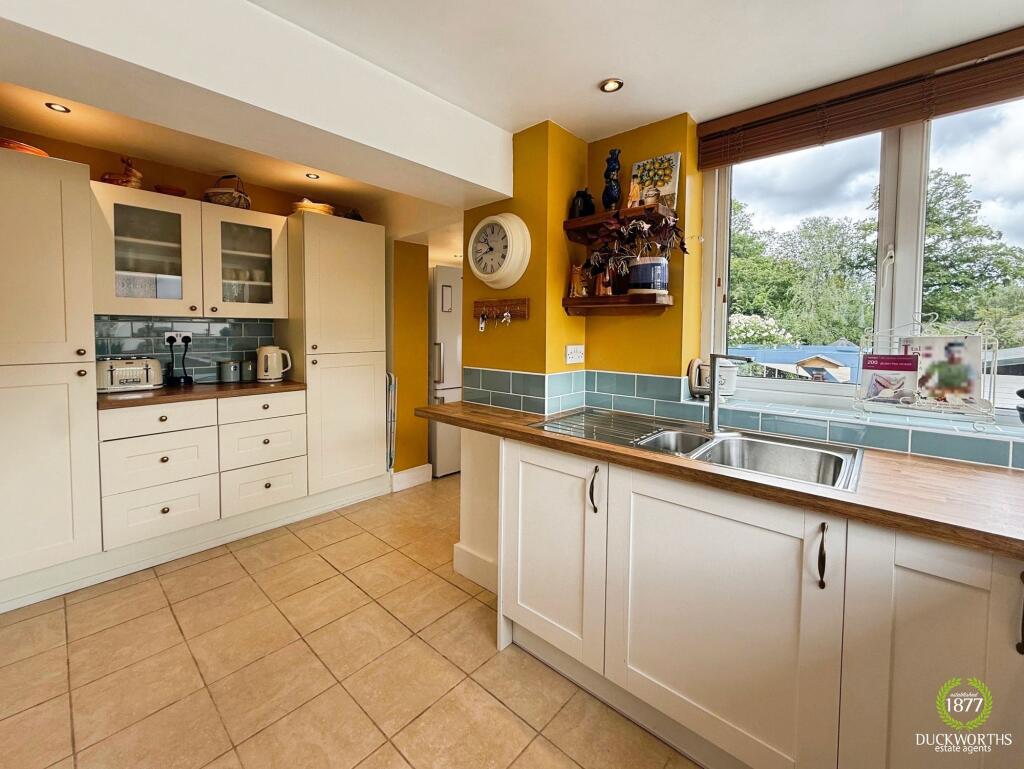 House in Pendle, Brierfield - View 5