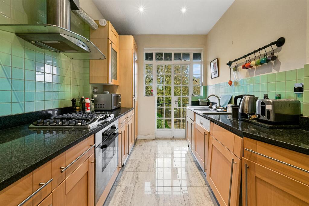 Property photo 6