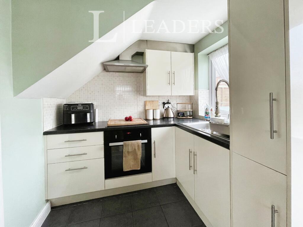 House in Leicester - View 5