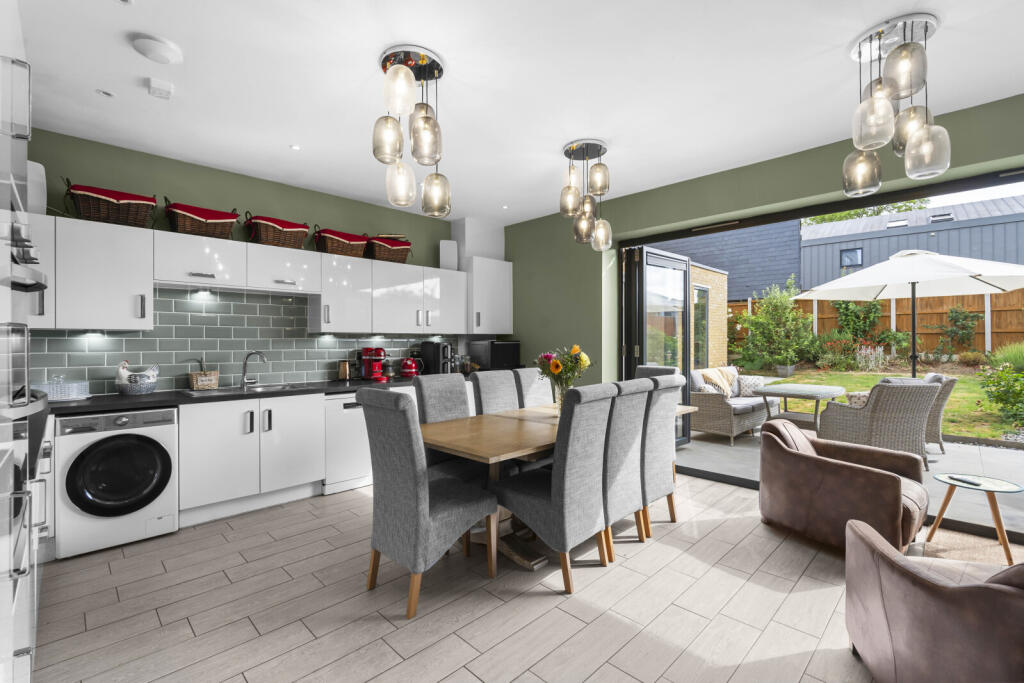 House in Harlow, Newhall - View 5