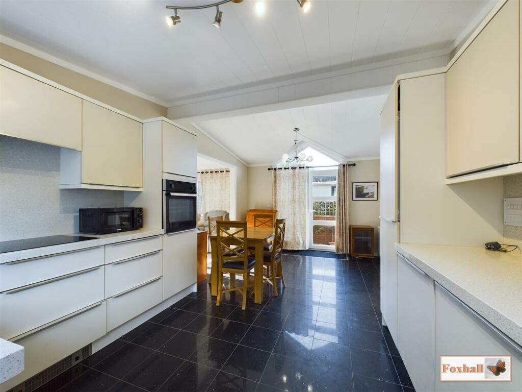 Milano Avenue, Martlesham Heath photo 4