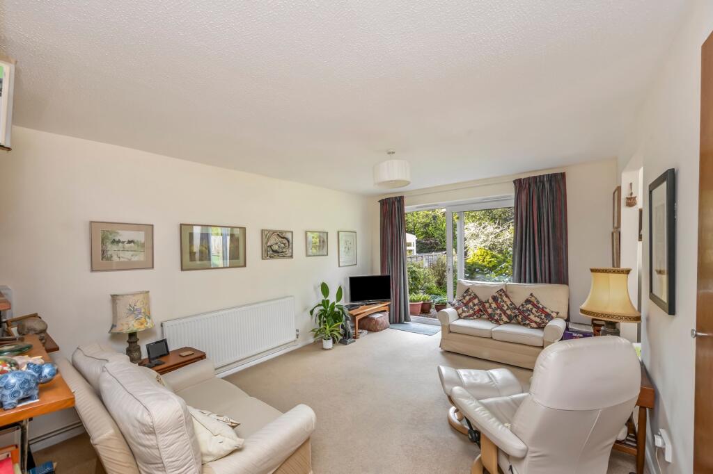 Curbey Close, West Chiltington, RH20 photo 4