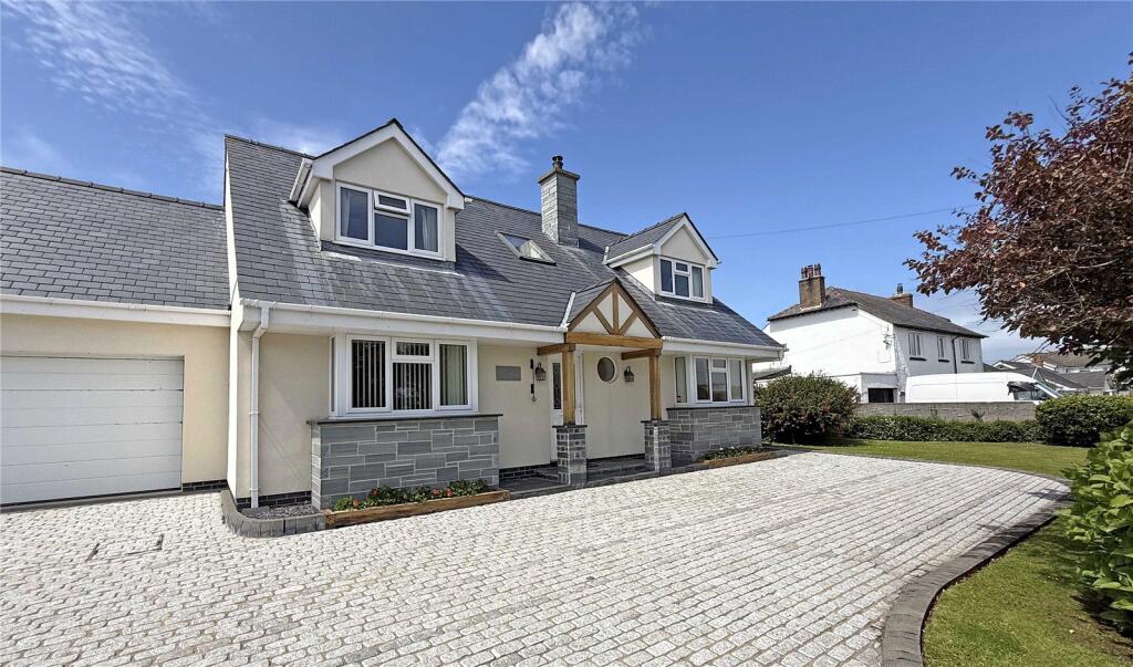 3-bed house on Lon St. Ffraid, Trearddur Bay, Holyhead, Isle of Anglesey, LL65, £625,000