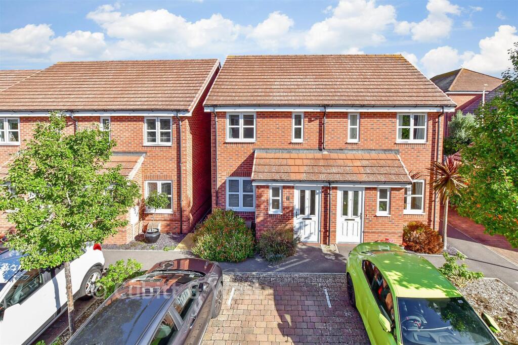 House in Littlehampton, Hampton Park, Wick