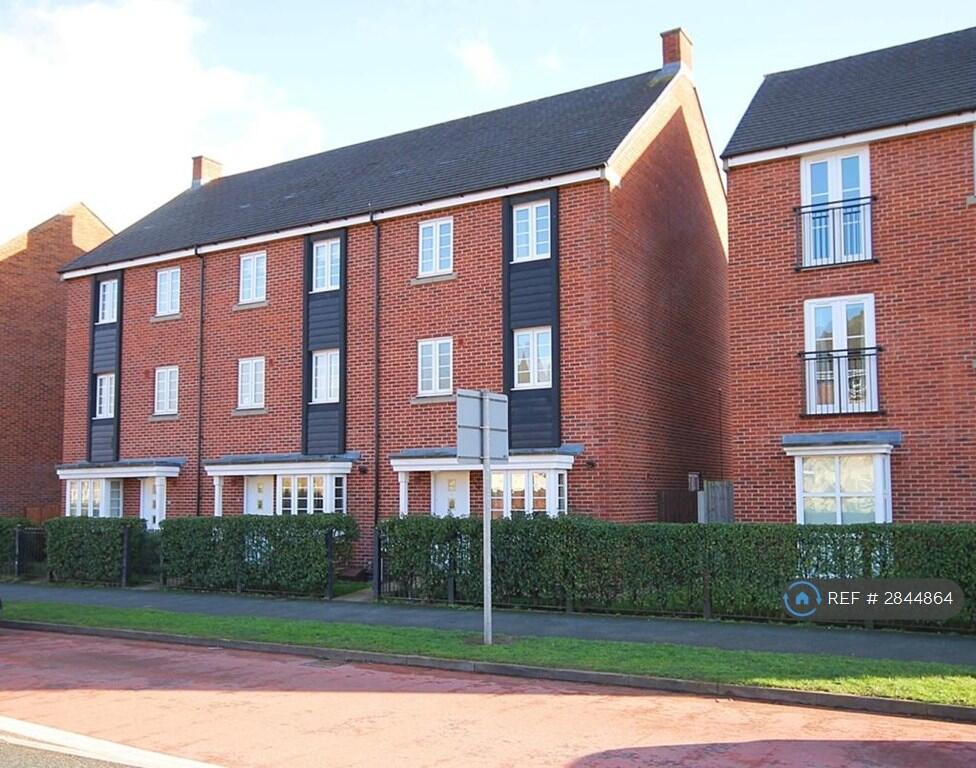 Main image of property: Pinehurst Walk, Warrington, WA5