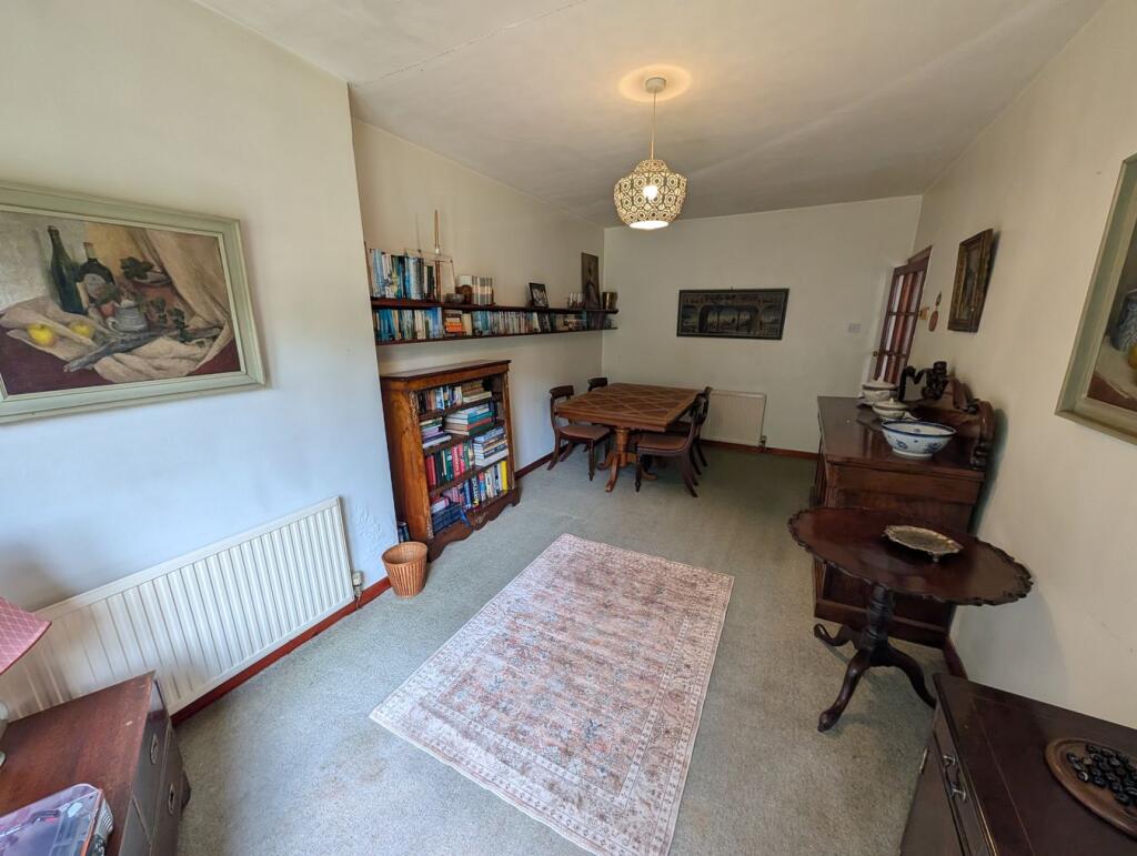 House in Bradford, Nab Wood, Shipley - View 5