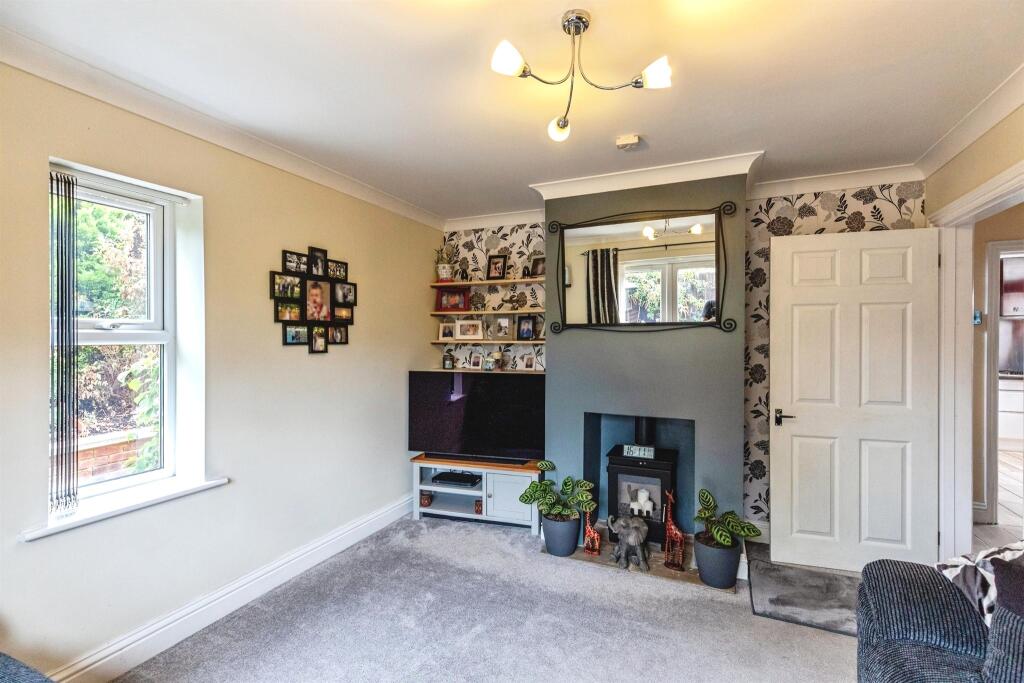 House in Ringstead - More
