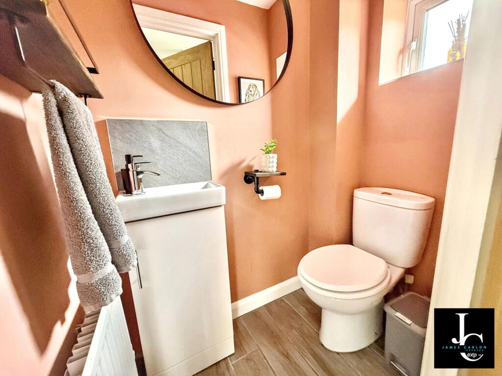 Thistly Leasow, Woodside, Telford, TF7 5GL - View 5
