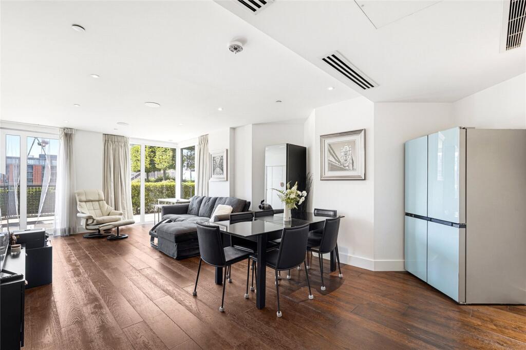 Main image of property: Ravensbourne Apartments, 5 Central Avenue, SW6
