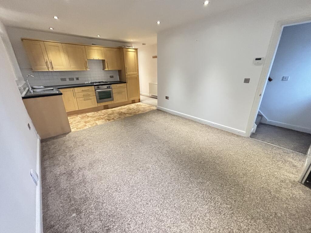 Apartment in Coventry - View 5