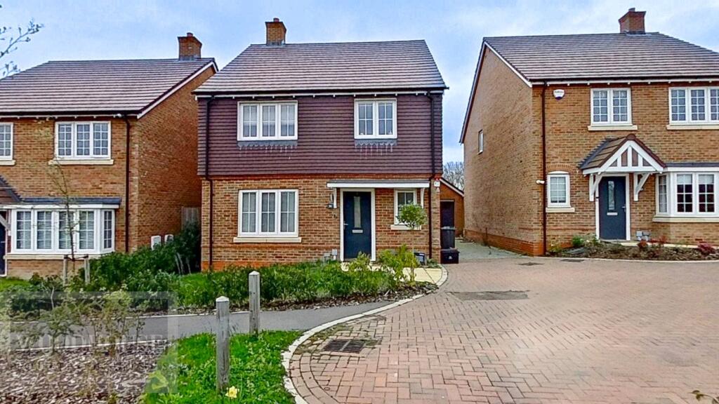 Main image of property: Elizabeth Gardens, Goffs Oak, EN7