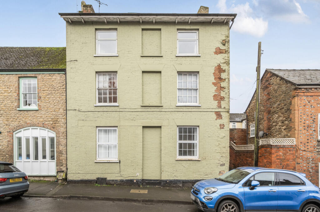 Main image of property: London Street, Faringdon, Oxfordshire, SN7