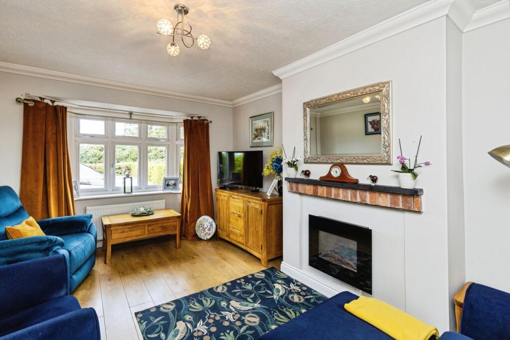 Whitchurch Road, Milton Green, Chester, CH3 photo 2