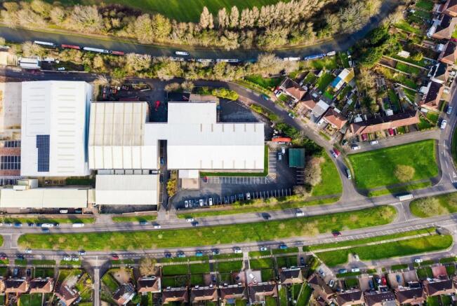 100002.jpg