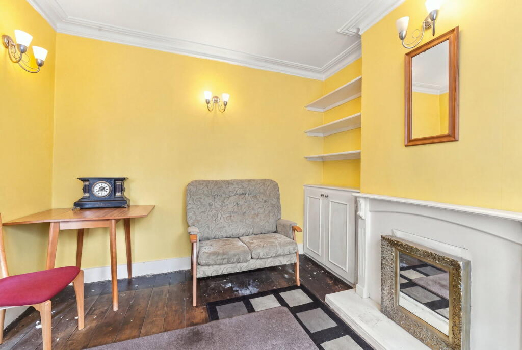 House in Twickenham - View 4