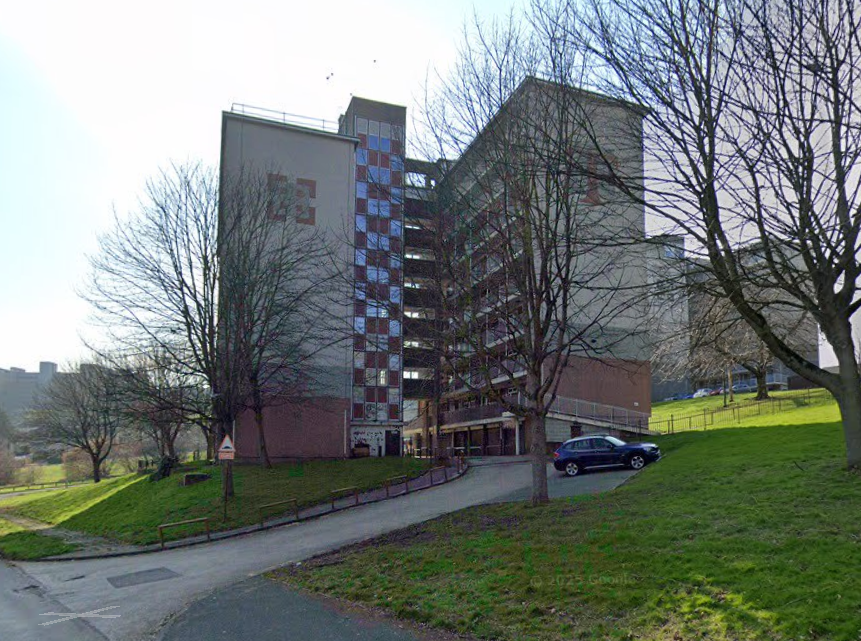 Main image of property: 7 Thorold House, Fairhaven Green, Bradford