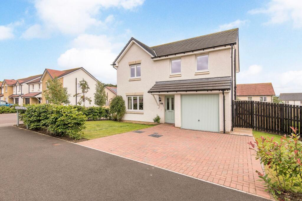 Main image of property: Curlew Way, Inverkeithing, KY11