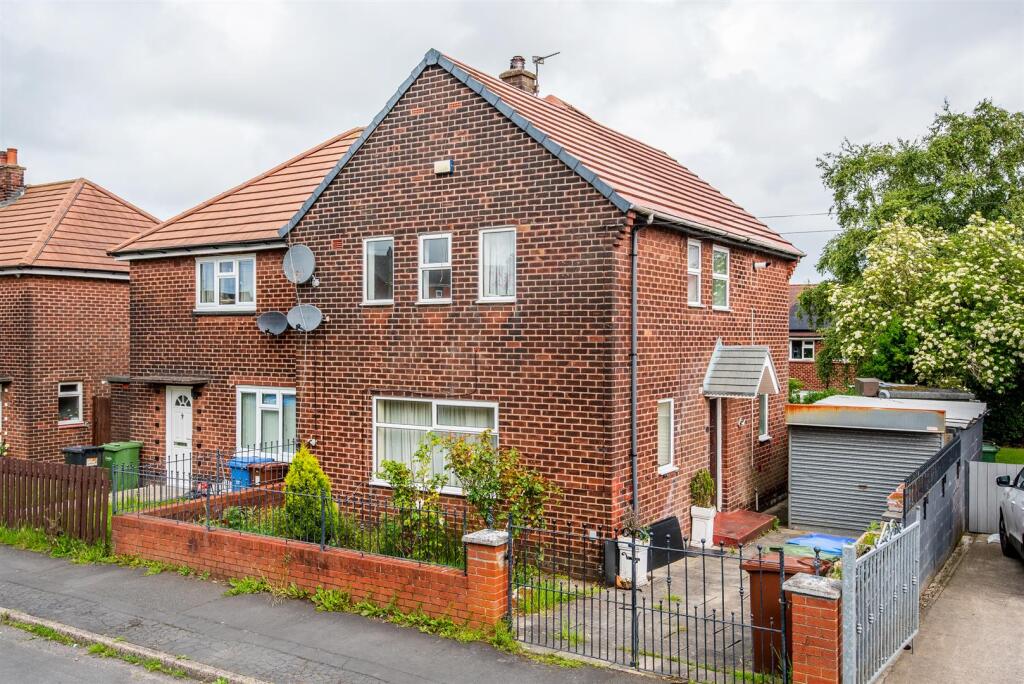 Main image of property: Derwent Road, Chorley