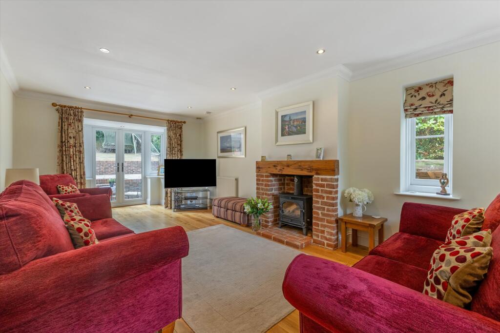 House in Winchester, Wonston - View 4