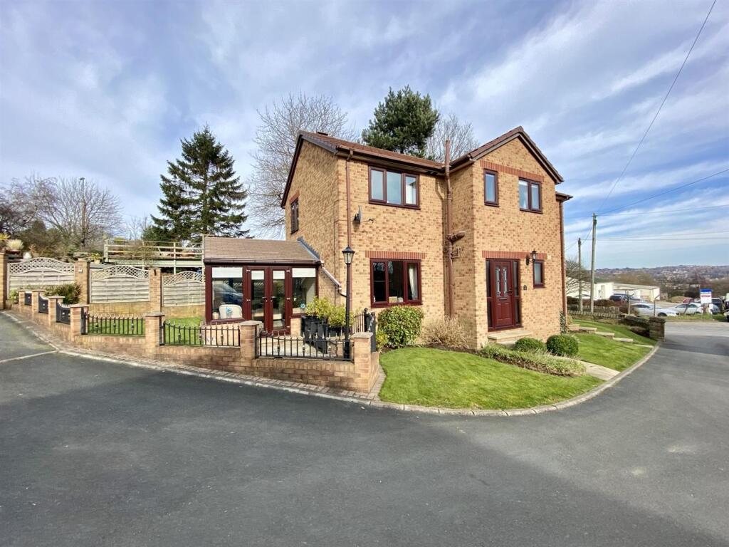 Main image of property: Headlands Road, Liversedge