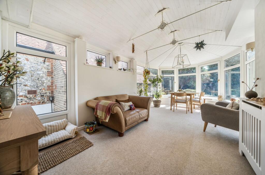 House in Chichester, Boxgrove - View 4