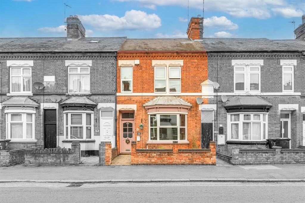 Main image of property: Knighton Fields Road West, Leicester