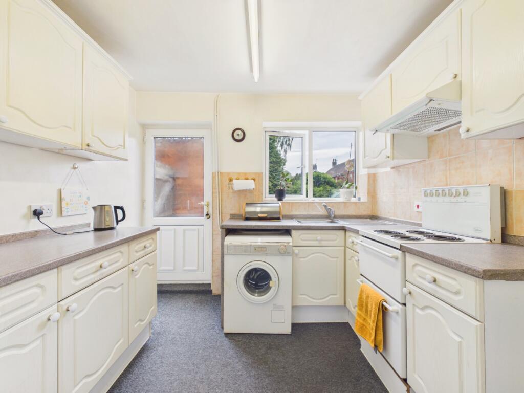 Travis Road, Cottingham, East Riding of Yorkshire, HU16 5EU photo 2