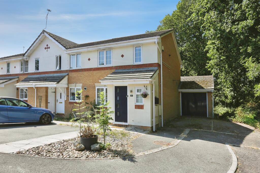 Main image of property: Andersen Close, Whiteley, Fareham