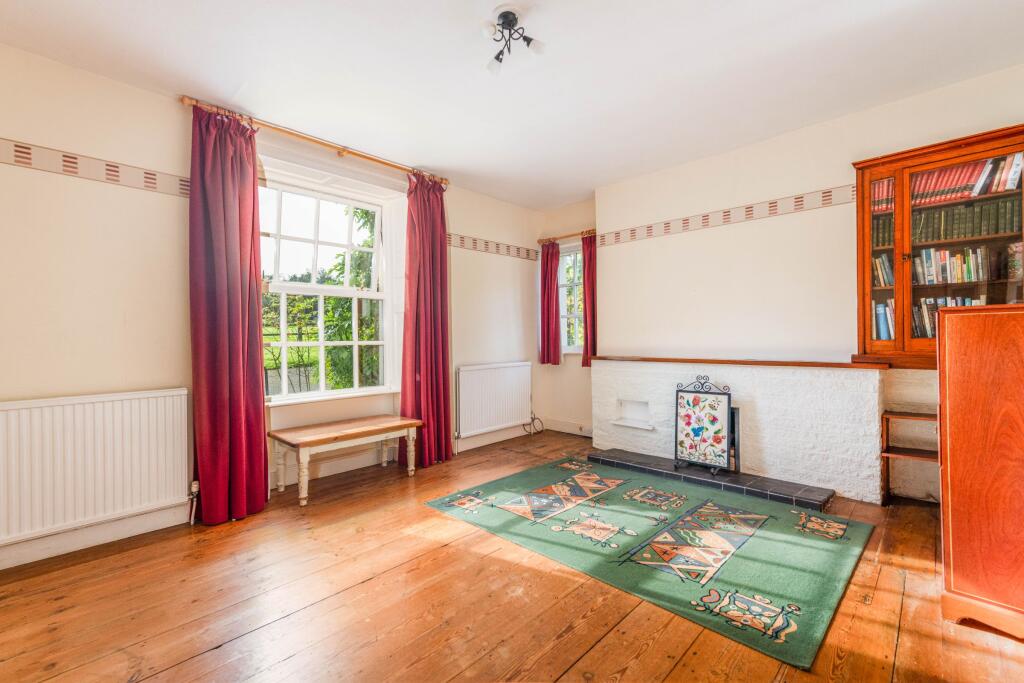 House in Torridge, Abbotsham - More