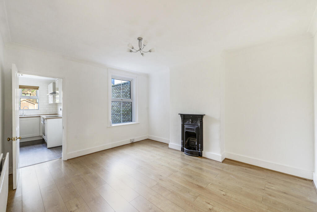 House in Tonbridge - View 3