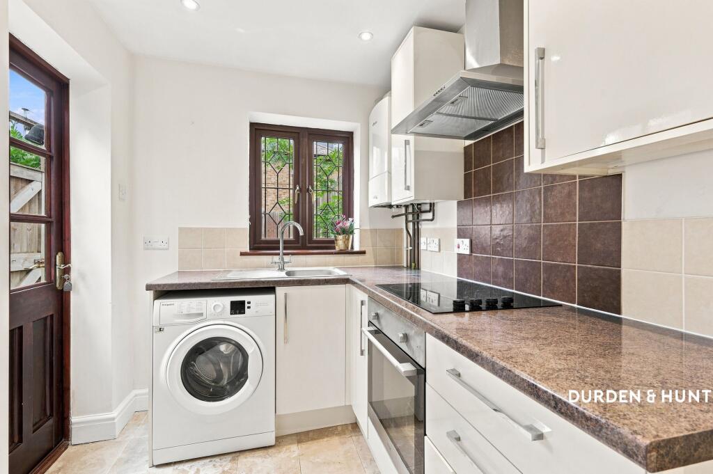 House in Brentwood, Essex - More