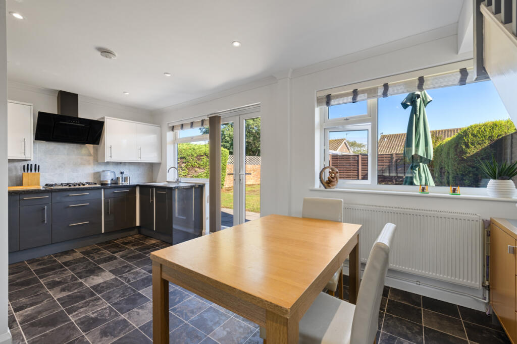 House in Portsmouth - View 5