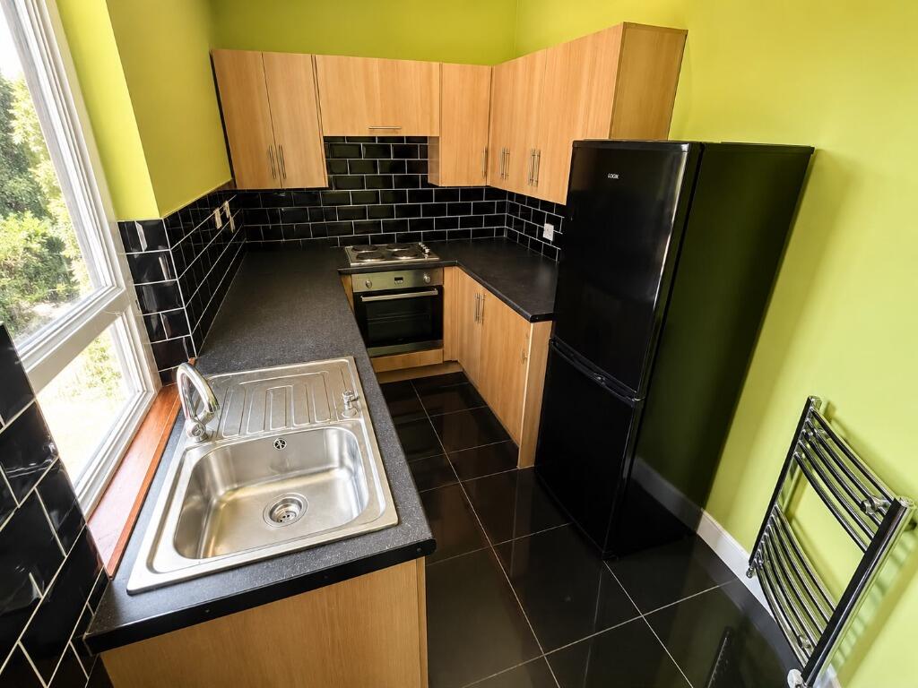 Apartment in Aberdeen, Old Torry, Torry - View 4