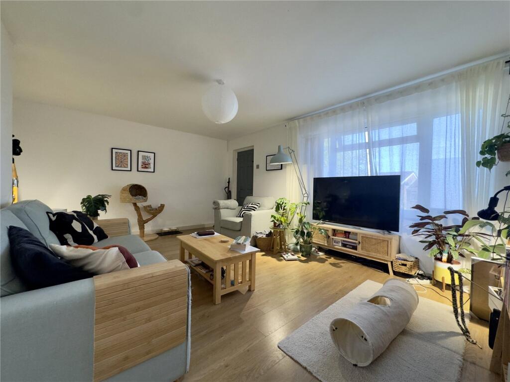 House in Exeter - View 4