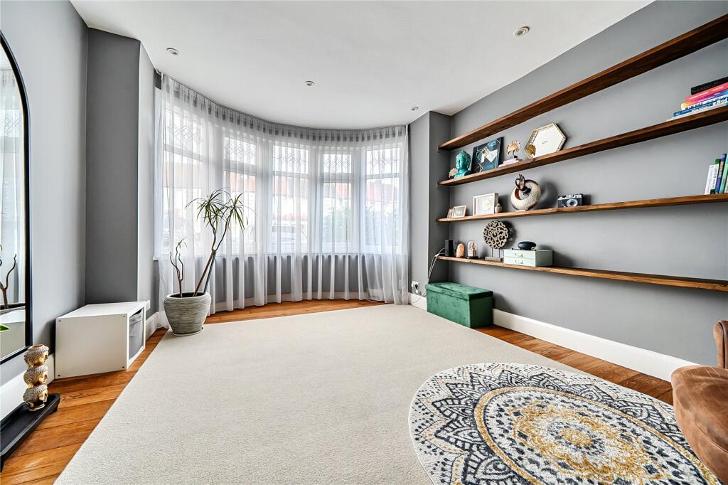 House in London - More