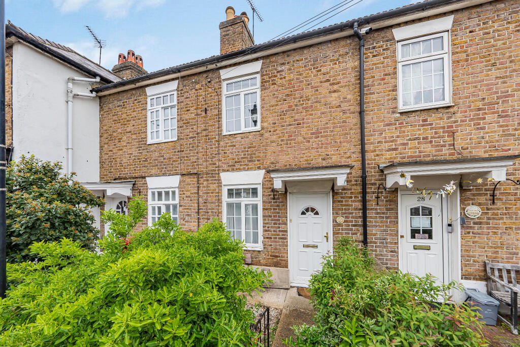 Main image of property: Just off High Street