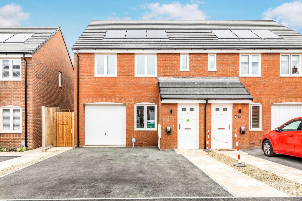 Main image of property: Bradshaw Close, MARKET HARBOROUGH