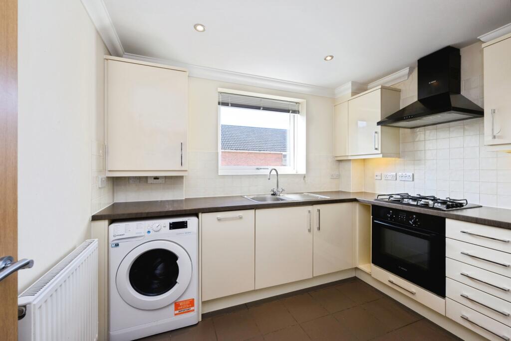 Main image of property: West Street, SUTTON, Surrey, SM1
