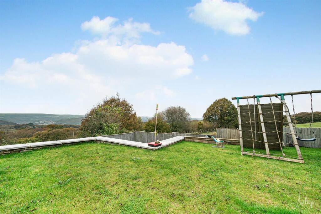 House in Swansea - View 4