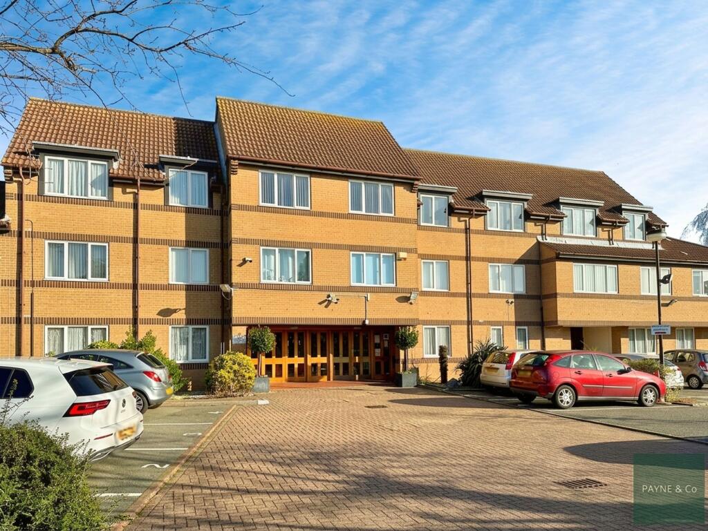 Main image of property: Beehive Lane, Ilford, IG4