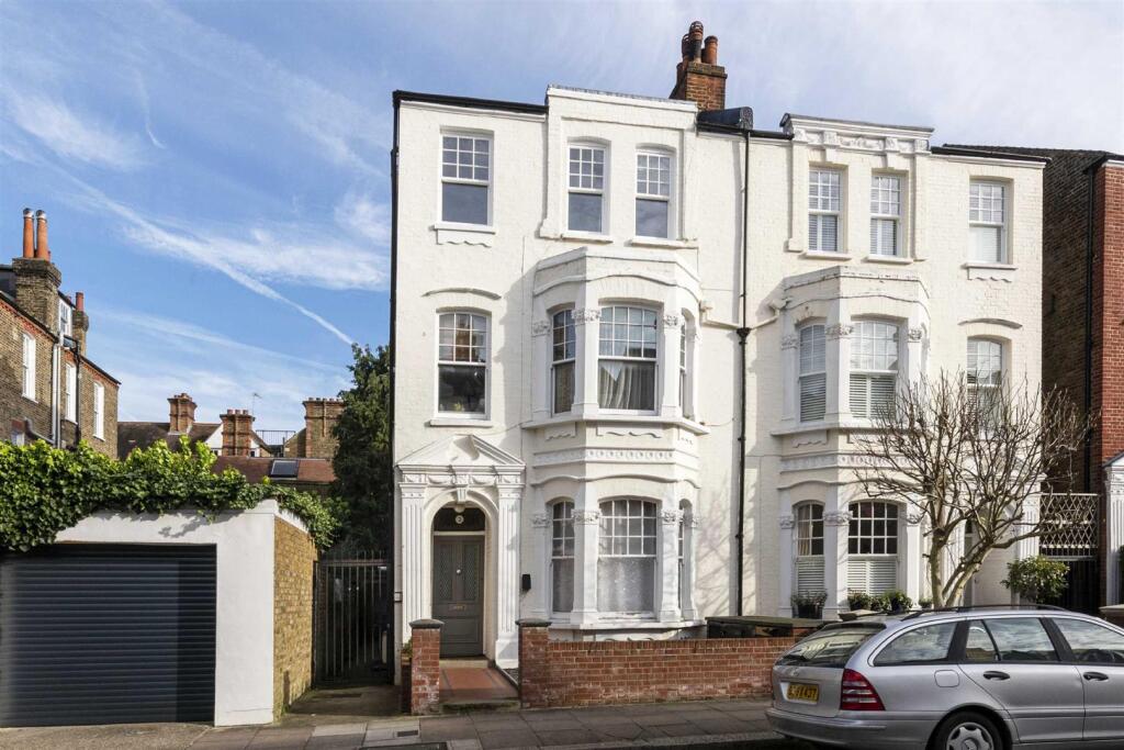 Main image of property: Carmalt Gardens, Putney