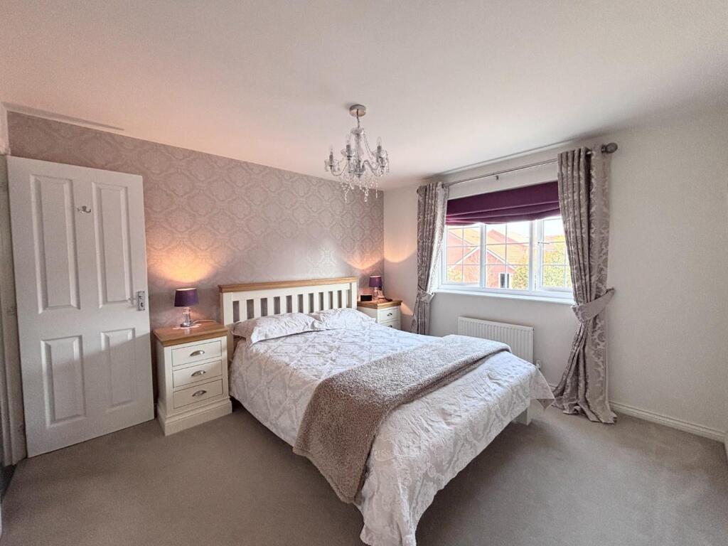 Rockbourne Close, Stratford-upon-Avon photo 4