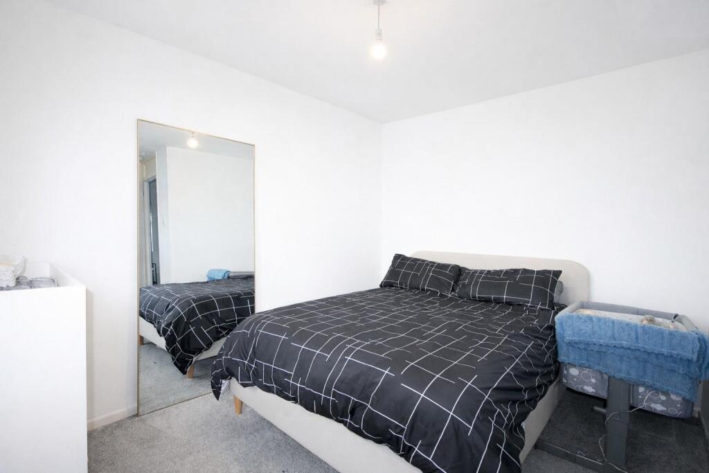 Additional image 10 of Claremont, Bricket Wood, St. Albans