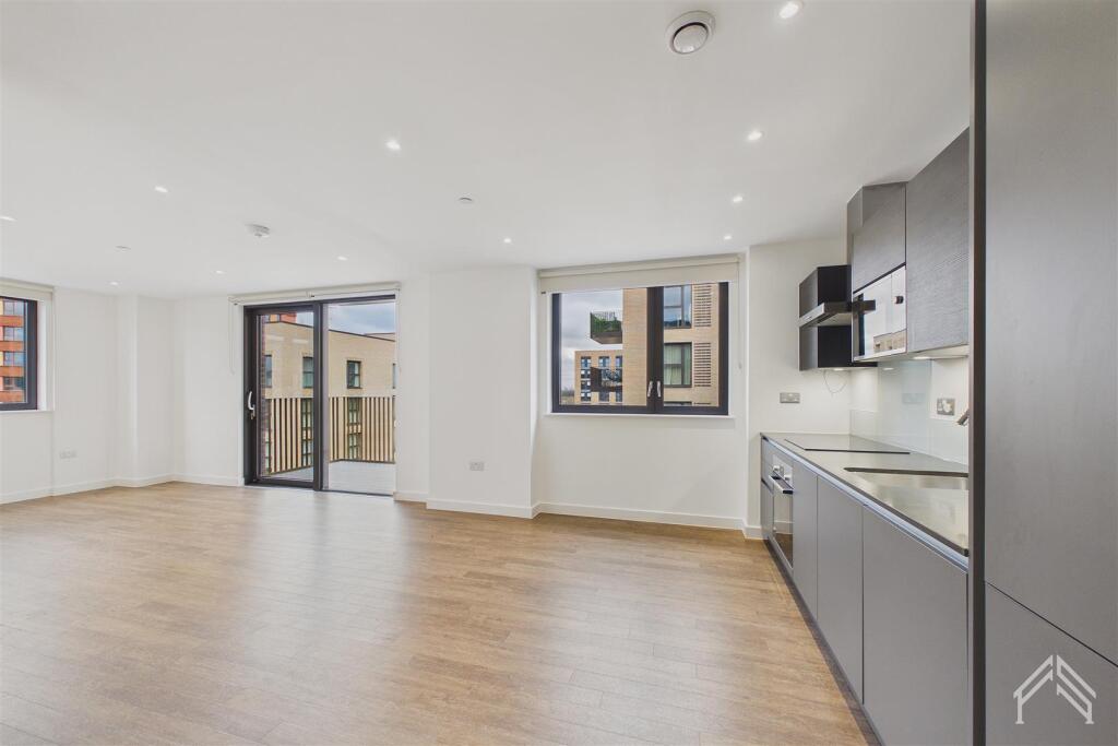 Apartment in London - View 2