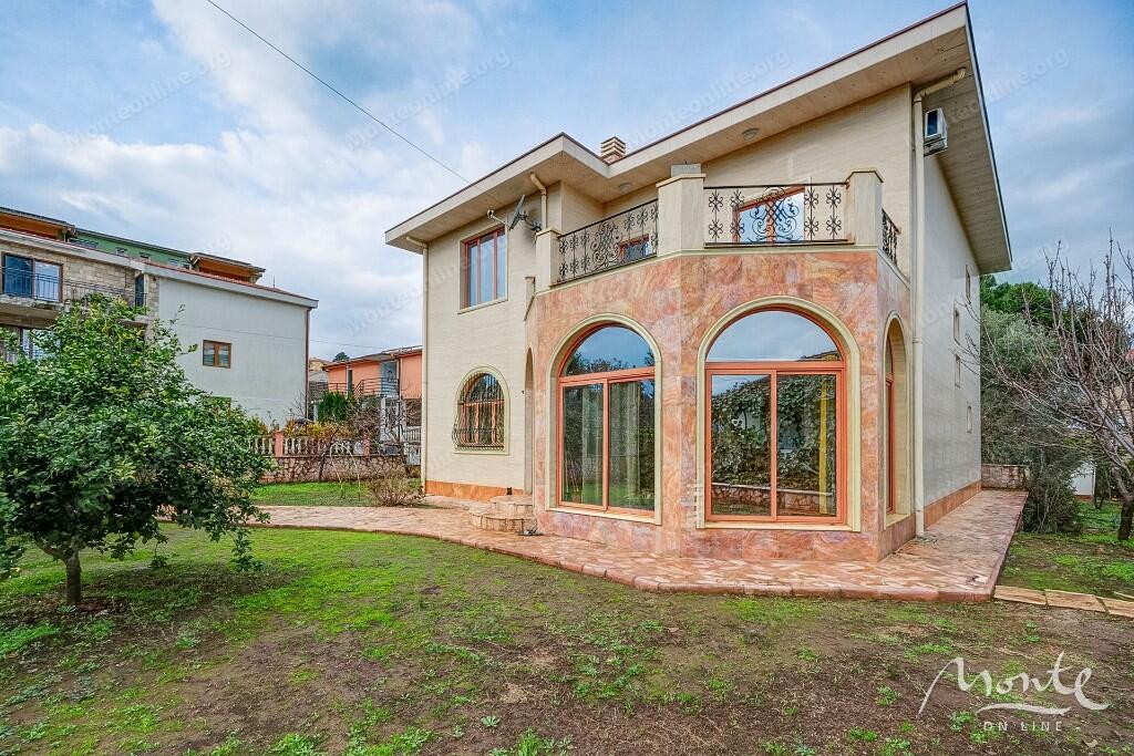 Main image of property: Radovici