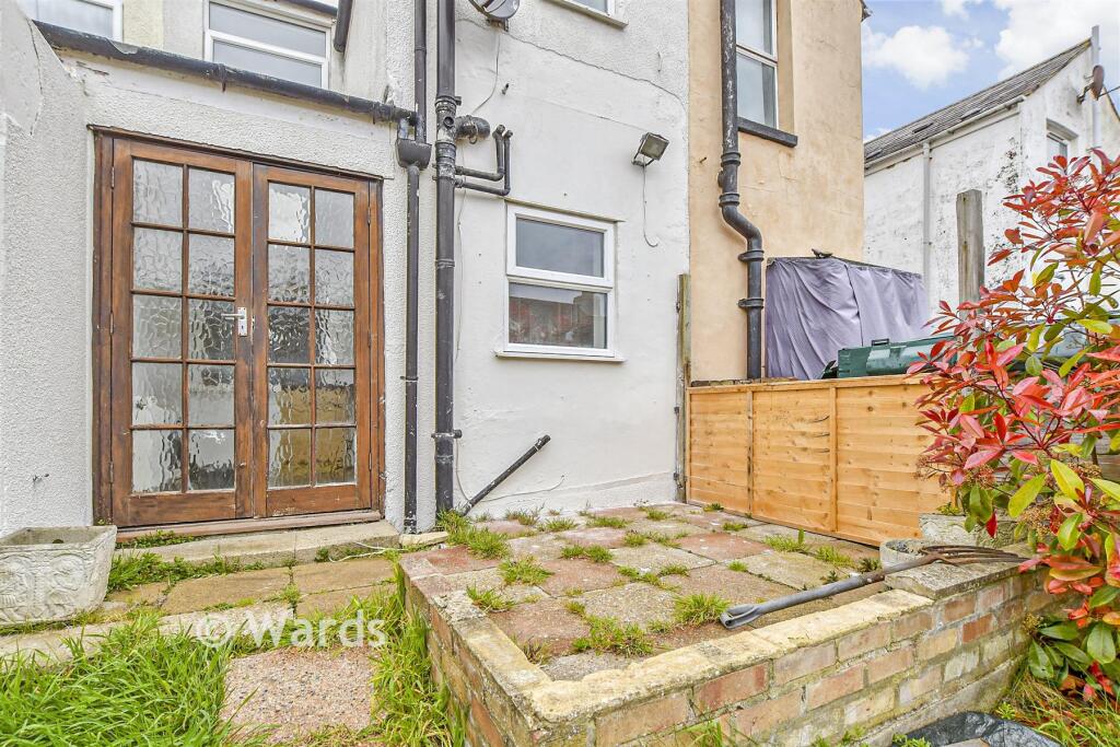 House in Dover - View 5