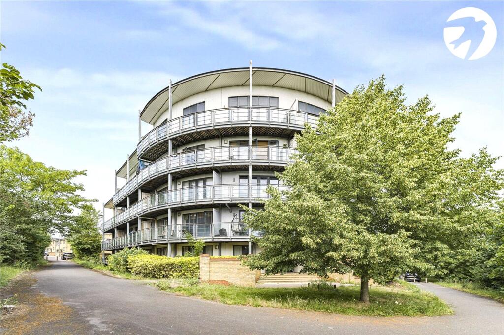 Main image of property: Vantage Point, Fieldfare Lane, Greenhithe, Kent, DA9
